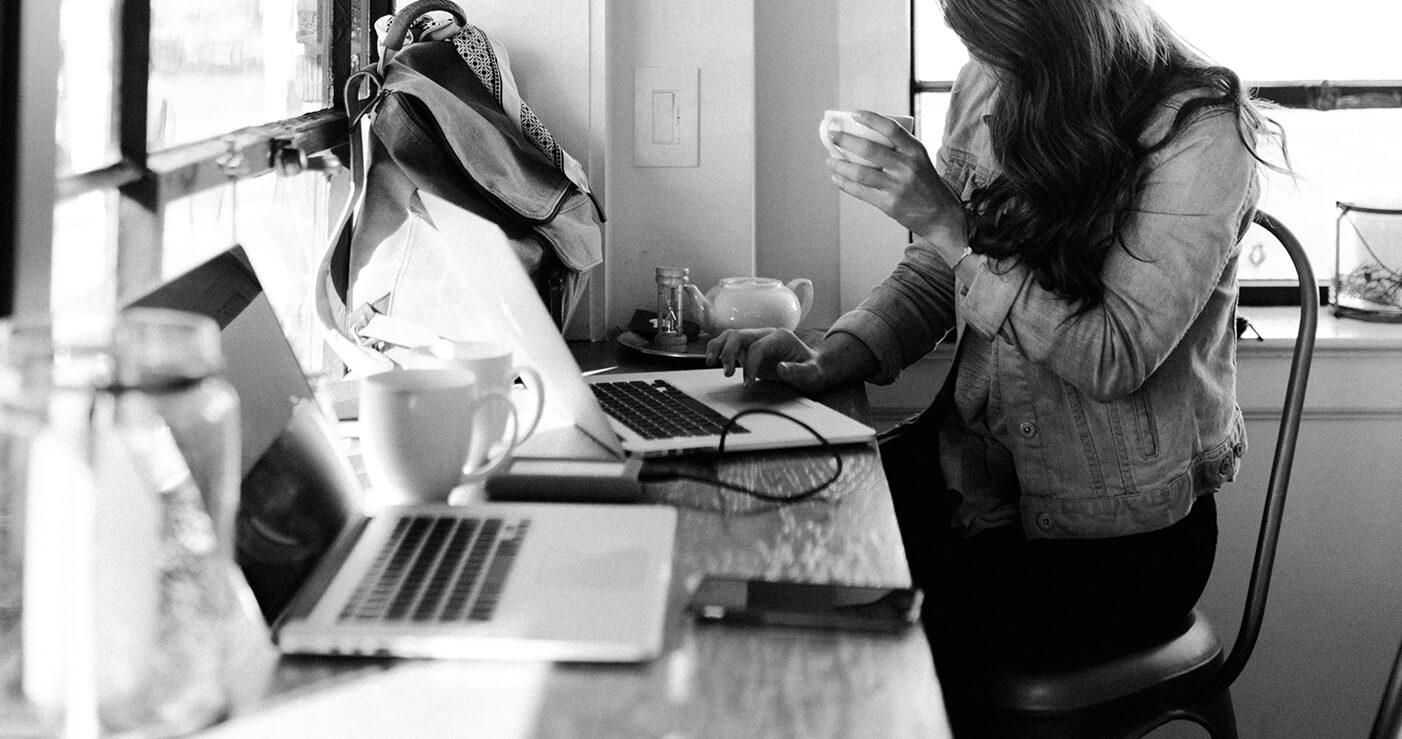 Design-1402×739 Creative Internship